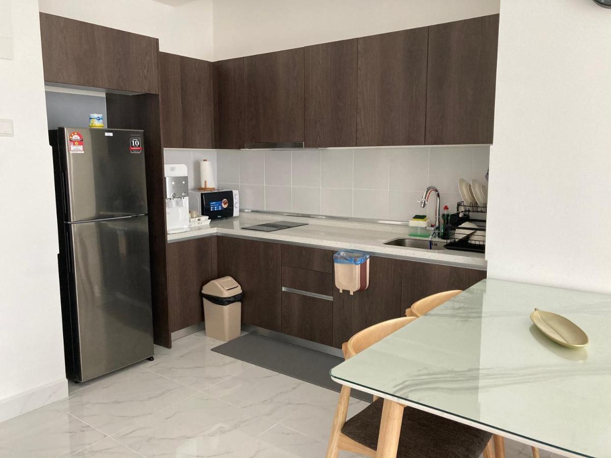 Free Netflix! Zas Suite At Troika Residence, Kb Kota Bharu Zewnętrze zdjęcie